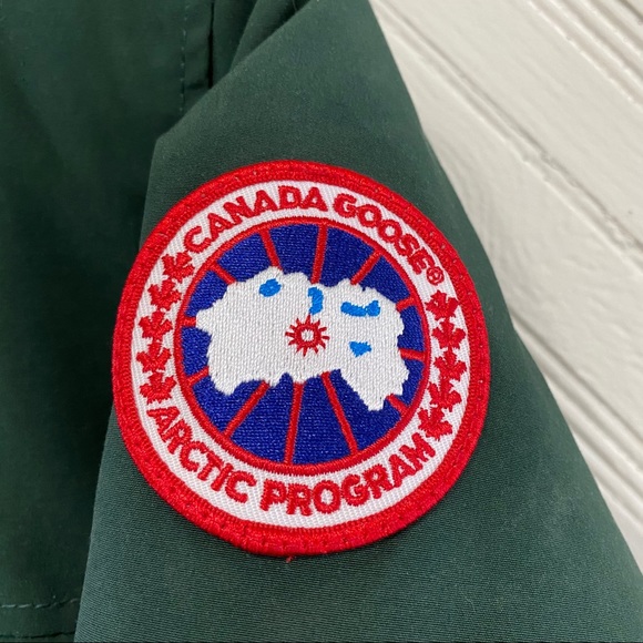 Canada Goose • Langford Down Parka - Picture 4 of 16